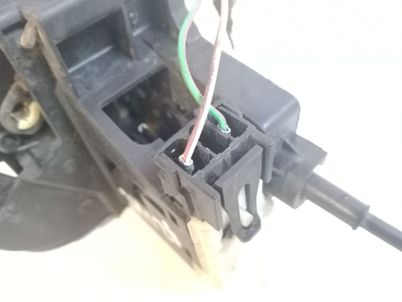 Recambio de cerradura puerta delantera izquierda para renault clio ii (bb_, cb_) 1.4 16v (b/cb0p, bb13) referencia OEM IAM   