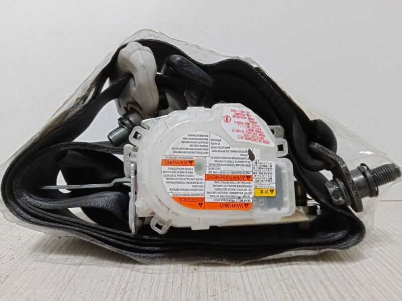 Recambio de cinturon con pretensor delantero derecho para subaru justy iii (g3x) 1.5 awd (g3x413) referencia OEM IAM   
