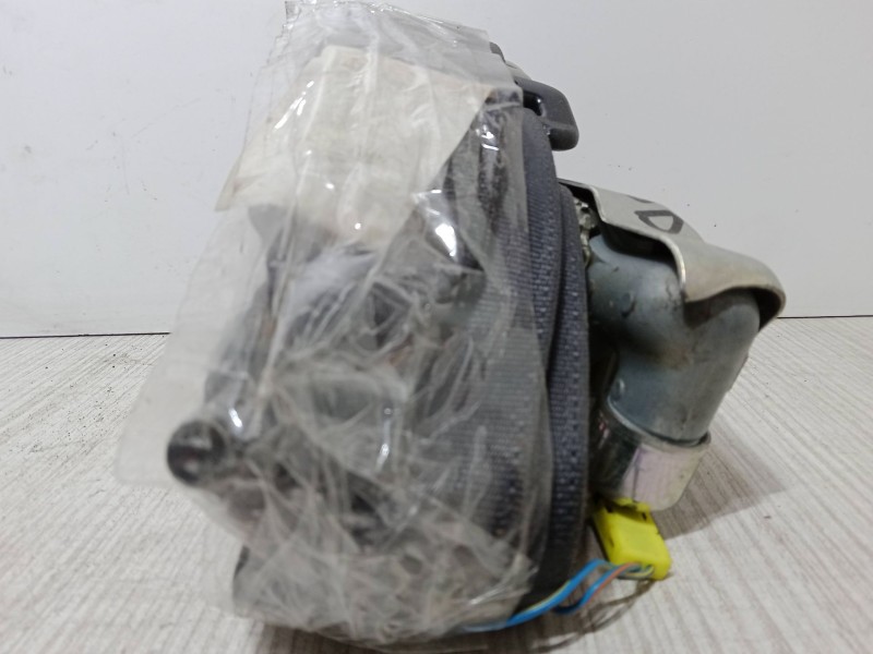 Recambio de cinturon con pretensor delantero derecho para subaru justy iii (g3x) 1.5 awd (g3x413) referencia OEM IAM   
