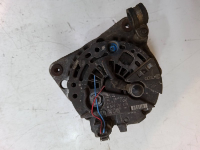 Recambio de alternador para seat ibiza ii (6k1) 1.4 16v referencia OEM IAM 037903025M  0124325013