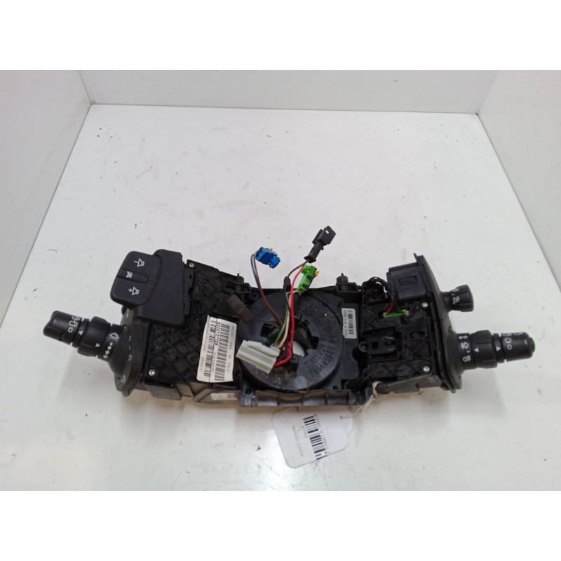 Recambio de mando luces para renault scénic ii (jm0/1_) 1.6 16v (jm1r) referencia OEM IAM 8200127728  