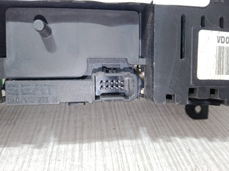 Recambio de cuadro instrumentos para seat leon (1m1) 1.9 tdi referencia OEM IAM W01M0920801B  