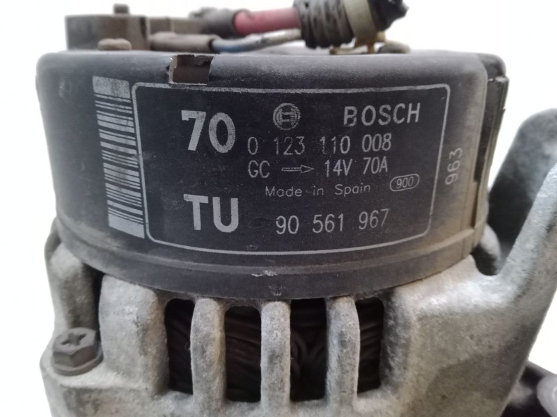 Recambio de alternador para opel corsa b (s93) 1.0 i 12v (f08, f68, m68) referencia OEM IAM 0123110008  90561967