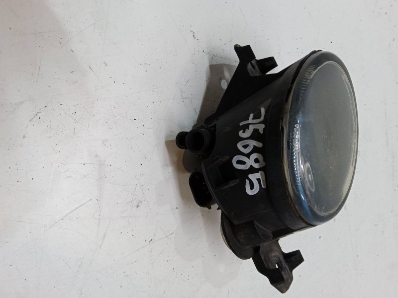 Recambio de faro antiniebla izquierdo para renault clio ii (bb_, cb_) 1.5 dci (b/cb08) referencia OEM IAM    Recambio de faro antiniebla izquierdo para renault clio ii (bb_, cb_) 1.5 dci (b/cb08) referencia OEM IAM