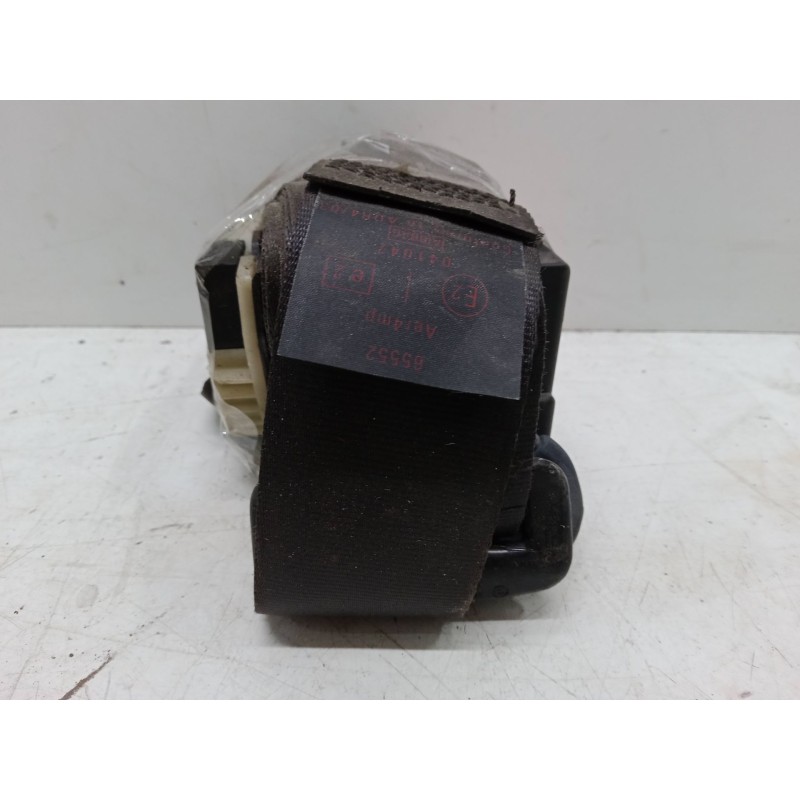 Recambio de cinturon seguridad delantero izquierdo para citroën c3 i (fc_, fn_) 1.4 i referencia OEM IAM 33013365  