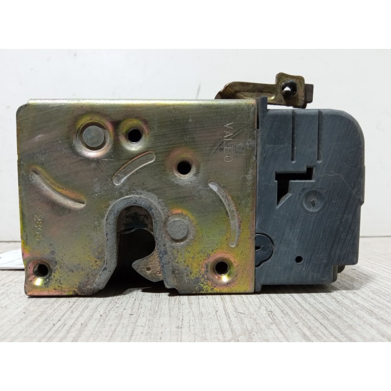 Recambio de cerradura puerta delantera derecha para peugeot 206 hatchback (2a/c) 2.0 hdi 90 referencia OEM IAM   