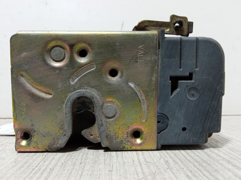 Recambio de cerradura puerta delantera derecha para peugeot 206 hatchback (2a/c) 2.0 hdi 90 referencia OEM IAM   