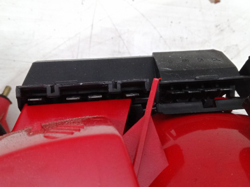 Recambio de piloto trasero derecho para audi a6 c4 avant (4a5) 2.6 quattro referencia OEM IAM   