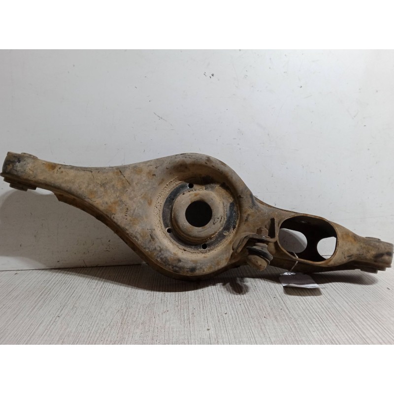 Recambio de brazo suspension inferior trasero derecho para citroën c-crosser (vu_, vv_) 2.2 hdi referencia OEM IAM   