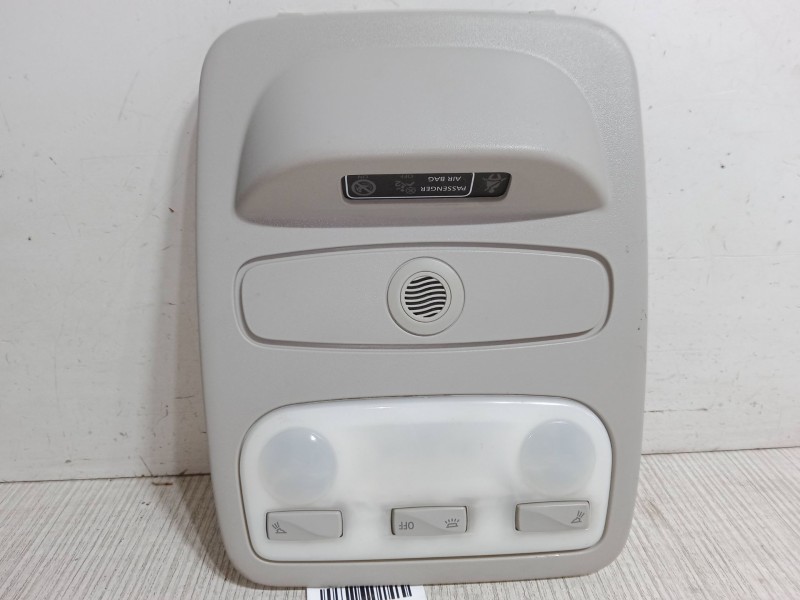 Recambio de luz interior delantera para renault clio iv (bh_) 1.2 16v referencia OEM IAM 2195892  