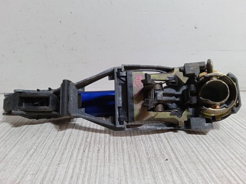 Recambio de maneta exterior puerta trasera izquierda para volkswagen passat b5.5 (3b3) 2.0 referencia OEM IAM   