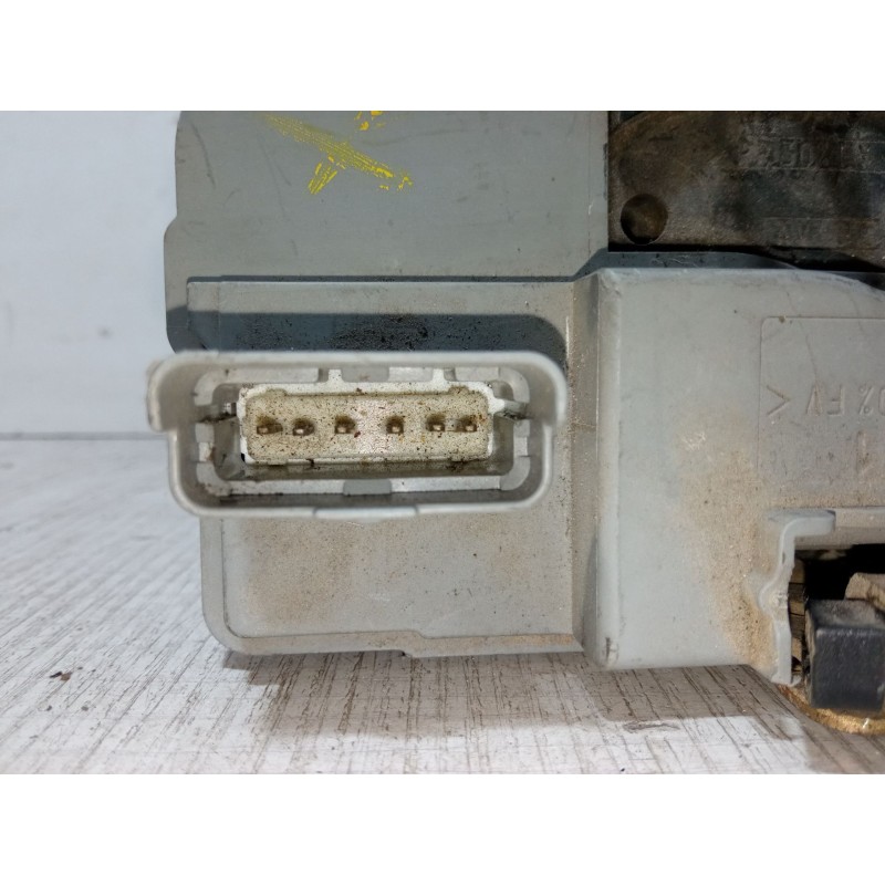 Recambio de cerradura puerta delantera derecha para peugeot 206 hatchback (2a/c) 2.0 hdi 90 referencia OEM IAM   