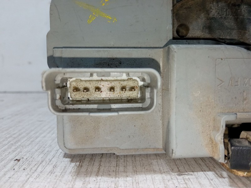 Recambio de cerradura puerta delantera derecha para peugeot 206 hatchback (2a/c) 2.0 hdi 90 referencia OEM IAM   