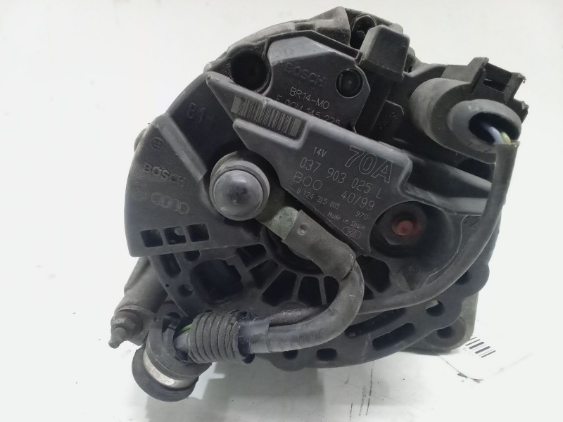 Recambio de alternador para volkswagen polo iii (6n1) 60 1.4 referencia OEM IAM 037903025L  0124315005