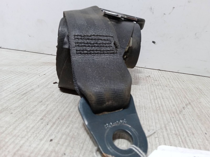 Recambio de cinturon seguridad delantero derecho para dacia sandero 1.4 (bs0c, bs0a, bs0g, bs1f, bs0e) referencia OEM IAM   