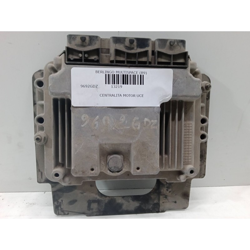 Recambio de centralita motor uce para citroën berlingo multispace (b9) 1.6 hdi 90 referencia OEM IAM   