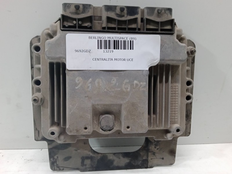 Recambio de centralita motor uce para citroën berlingo multispace (b9) 1.6 hdi 90 referencia OEM IAM   