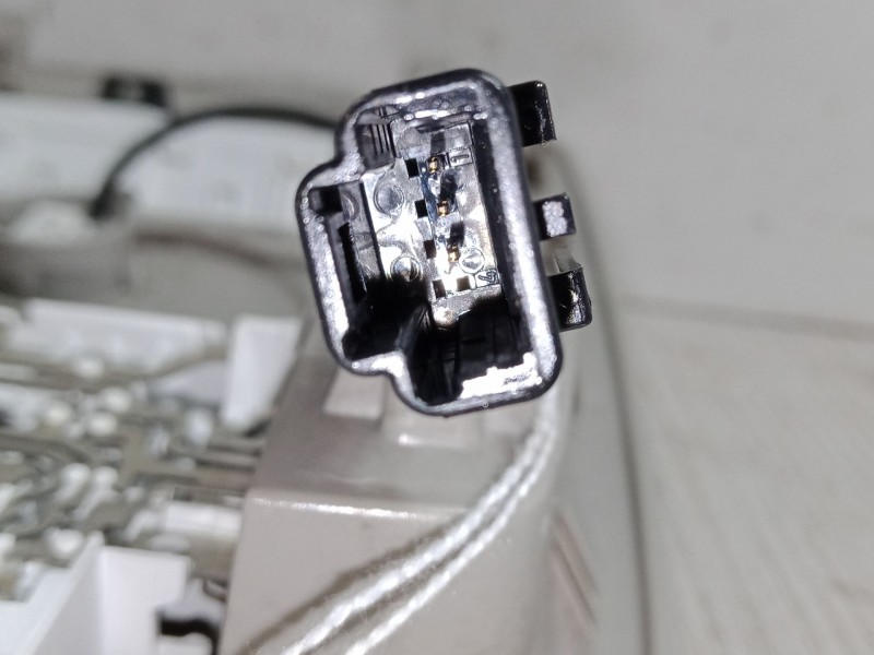 Recambio de luz interior delantera para renault clio iv (bh_) 1.2 16v referencia OEM IAM 2195892  