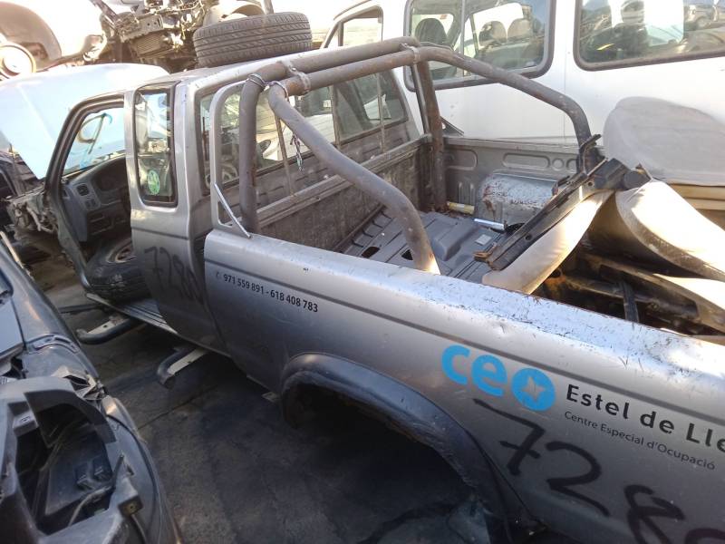 NISSAN PICK UP (D22)