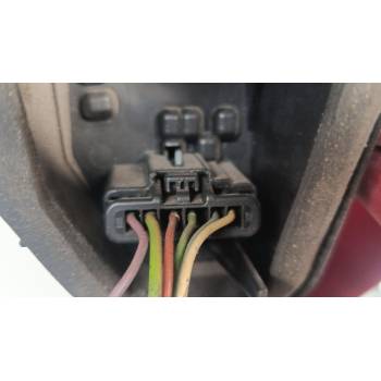PILOTO TRASERO DERECHO 