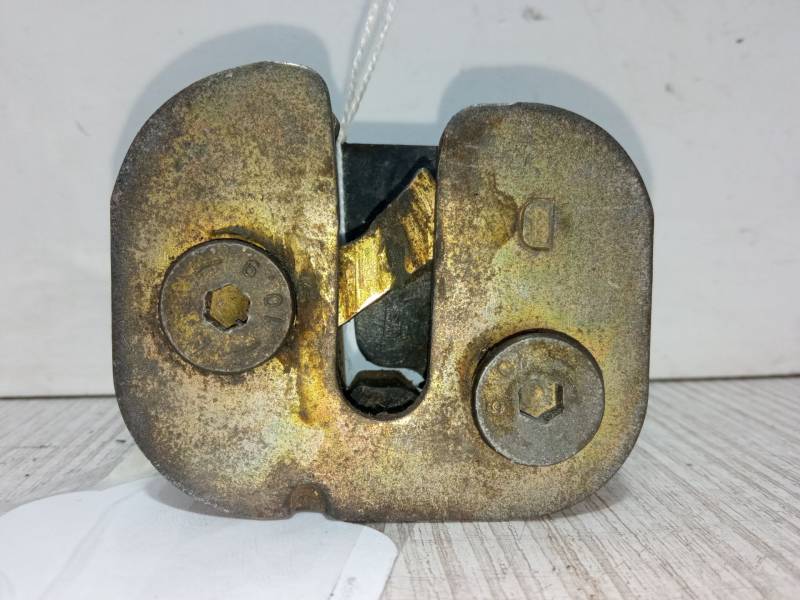CERRADURA PUERTA DELANTERA DERECHA 