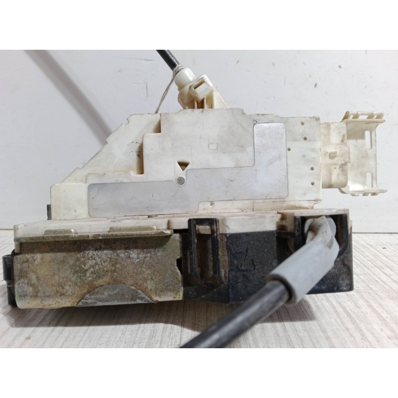 Recambio de cerradura puerta delantera derecha para peugeot 207/207+ (wa_, wc_) 1.6 hdi 110 referencia OEM IAM 9660700680F03  