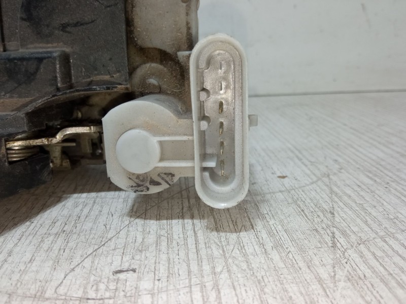 Recambio de cerradura puerta trasera izquierda para alfa romeo 147 (937_) 1.6 16v t.spark eco (937.axa1a, 937.bxa1a) referencia 