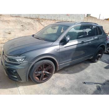 VOLKSWAGEN TIGUAN (AD1, AX1) de desguace