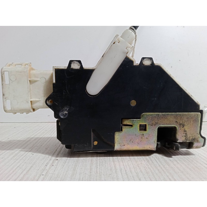 Recambio de cerradura puerta delantera derecha para peugeot 207/207+ (wa_, wc_) 1.6 hdi 110 referencia OEM IAM 9660700680F03  