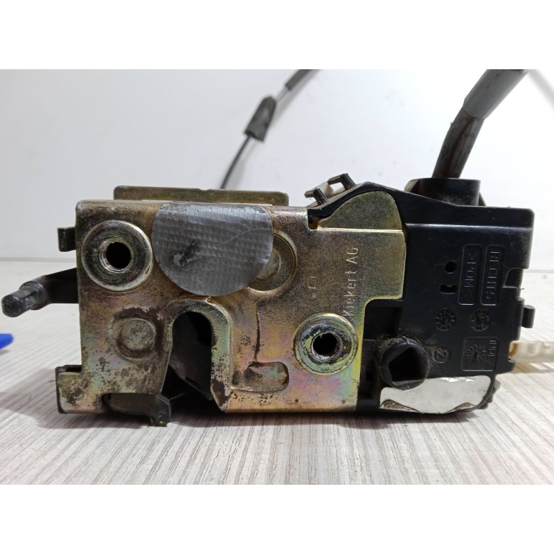 Recambio de cerradura puerta delantera derecha para peugeot 207/207+ (wa_, wc_) 1.6 hdi 110 referencia OEM IAM 9660700680F03  