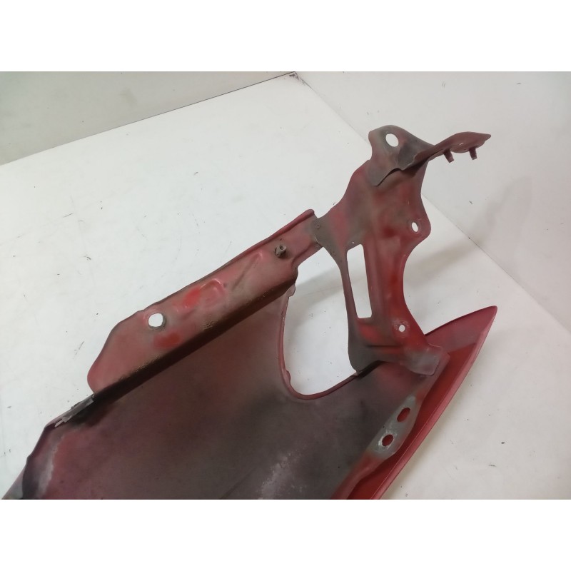 Recambio de aleta delantera derecha para toyota corolla station wagon (_e10_) 1.3 xli (ee101_) referencia OEM IAM   