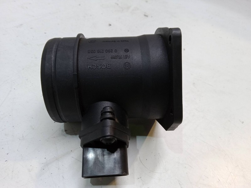 Recambio de caudalimetro para audi a4 b6 (8e2) 2.0 referencia OEM IAM 0280218058  06B133471A Recambio de caudalimetro para audi a4 b6 (8e2) 2.0 referencia OEM IAM 0280218058  06B133471A