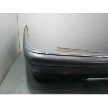 PARAGOLPES TRASERO 