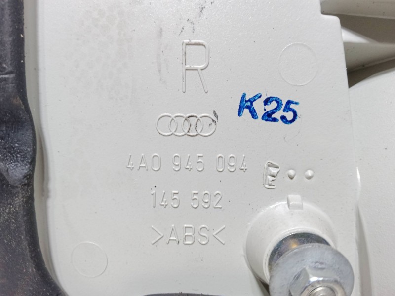 Recambio de piloto trasero porton derecho para audi a6 c4 avant (4a5) 2.6 quattro referencia OEM IAM 4A0945094  