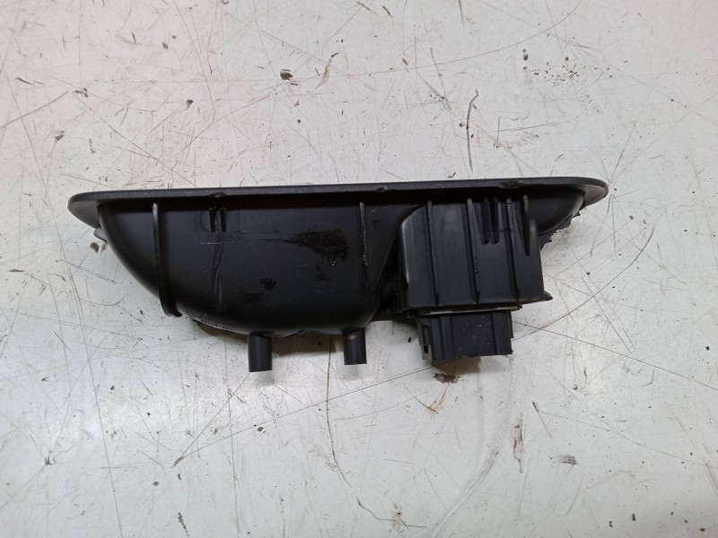 Recambio de mando elevalunas trasero izquierdo para renault modus / grand modus (f/jp0_) 1.5 dci 90 referencia OEM IAM    Recambio de mando elevalunas trasero izquierdo para renault modus / grand modus (f/jp0_) 1.5 dci 90 referencia OEM IAM