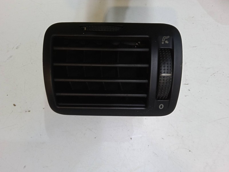 Recambio de aireador derecho para volkswagen passat b5.5 (3b3) 1.9 tdi 4motion referencia OEM IAM   