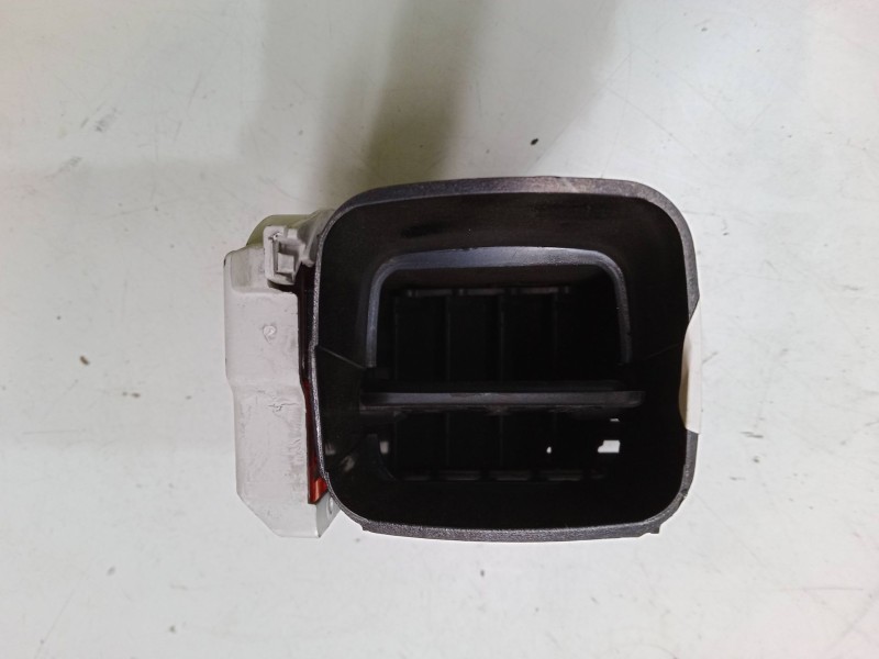 Recambio de aireador derecho para volkswagen passat b5.5 (3b3) 1.9 tdi 4motion referencia OEM IAM   