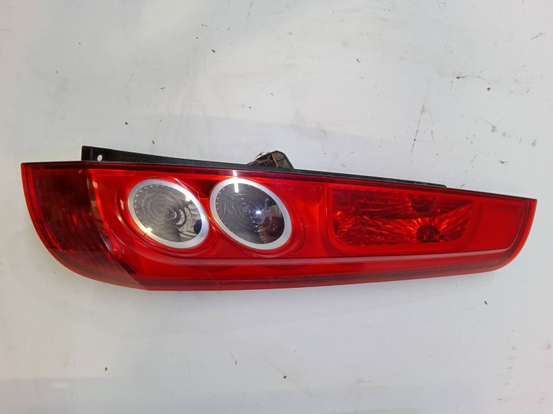 Recambio de piloto trasero derecho para ford fiesta v (jh_, jd_) 1.6 tdci referencia OEM IAM   