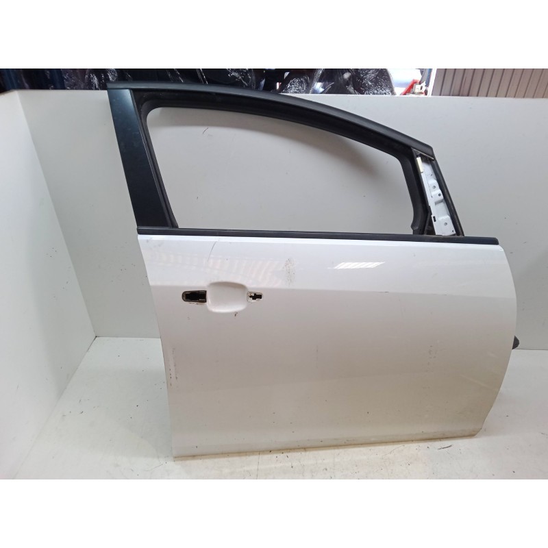 Recambio de puerta delantera derecha para opel astra j (p10) 1.6 (68) referencia OEM IAM   