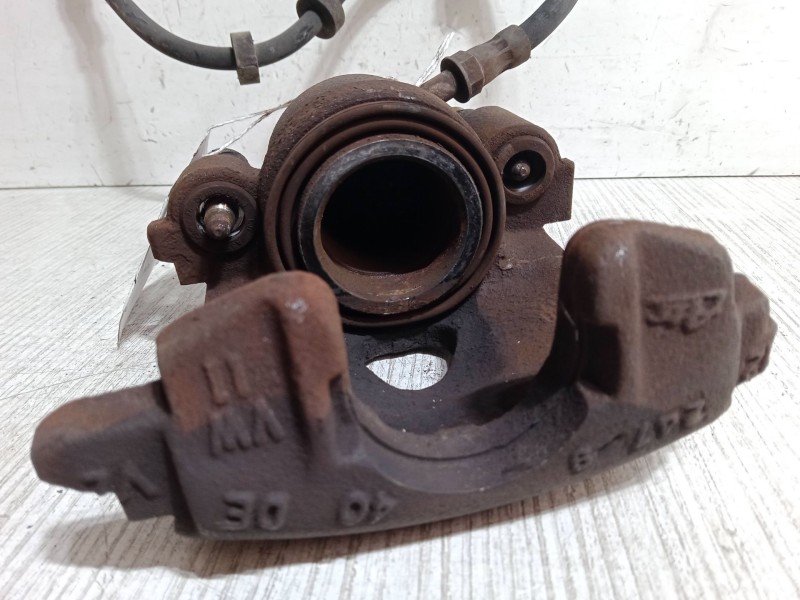 Recambio de pinza freno delantera derecha para seat ibiza ii (6k1) 1.4 i referencia OEM IAM   