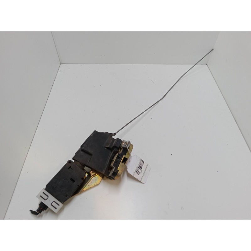 Recambio de cerradura puerta trasera izquierda para mitsubishi space star monospace (dg_a) 1.9 di-d (dg4a) referencia OEM IAM   