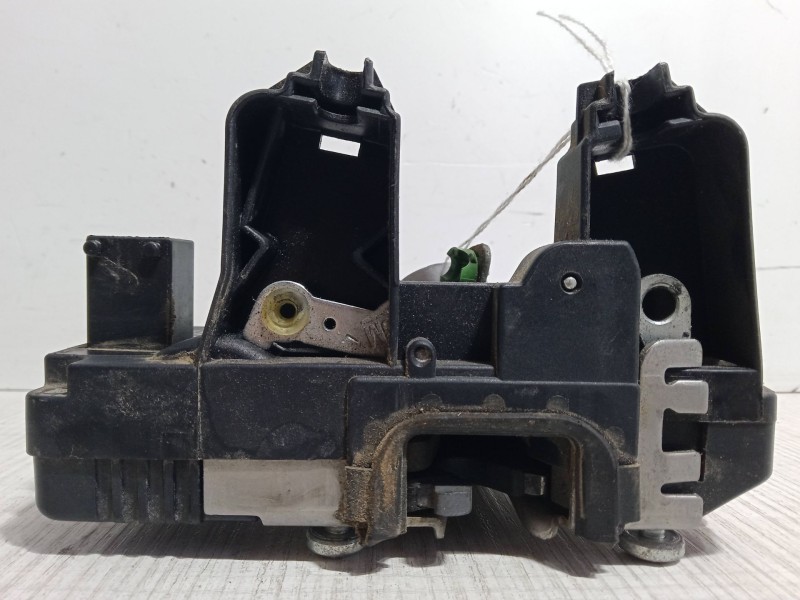 Recambio de cerradura puerta trasera izquierda para opel zafira a monospace (t98) 1.6 16v (f75) referencia OEM IAM   