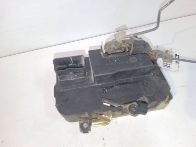 Recambio de cerradura puerta delantera derecha para peugeot partner monospace (5_, g_) 1.9 d referencia OEM IAM   