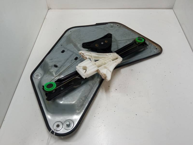 ELEVALUNAS ELECTRICO TRASERO DERECHO 5L0839402B 