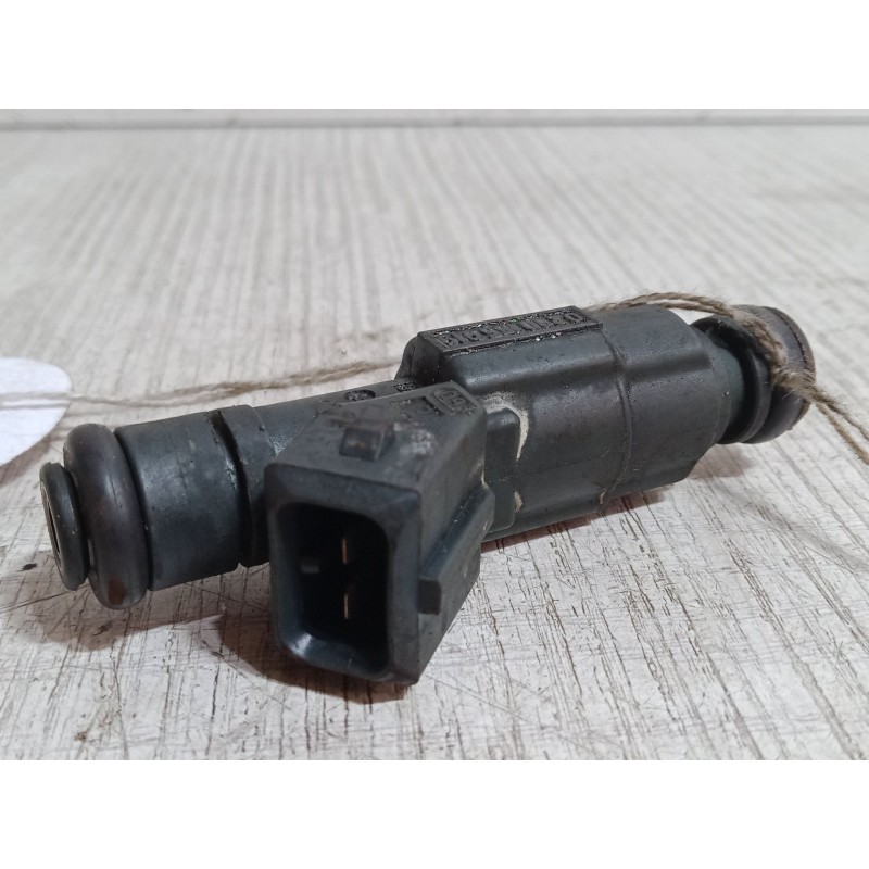 Recambio de inyector para seat ibiza ii (6k1) 1.4 i referencia OEM IAM   