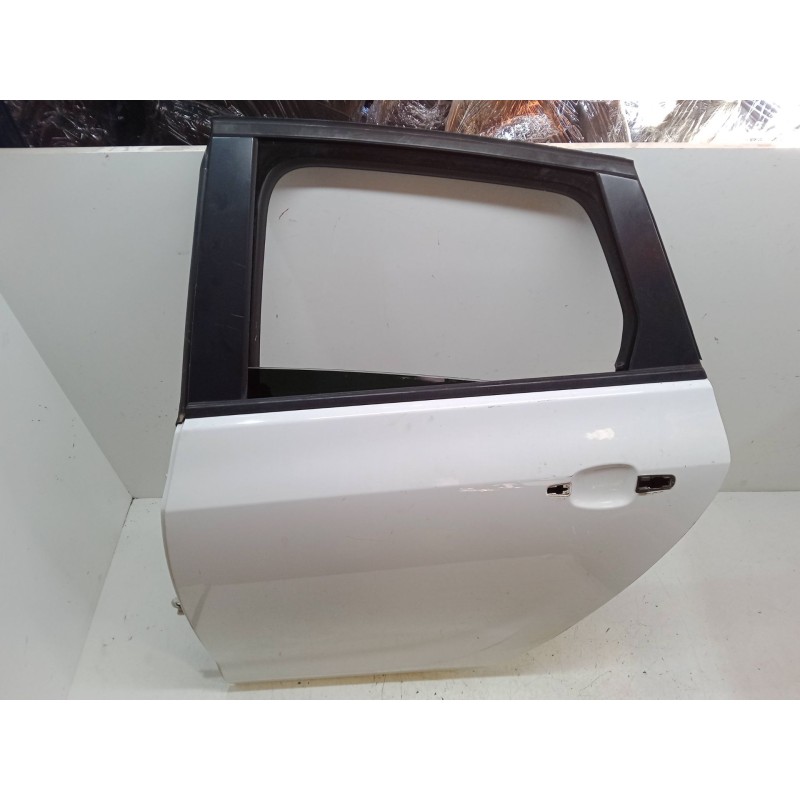 Recambio de puerta trasera izquierda para opel astra j (p10) 1.6 (68) referencia OEM IAM   