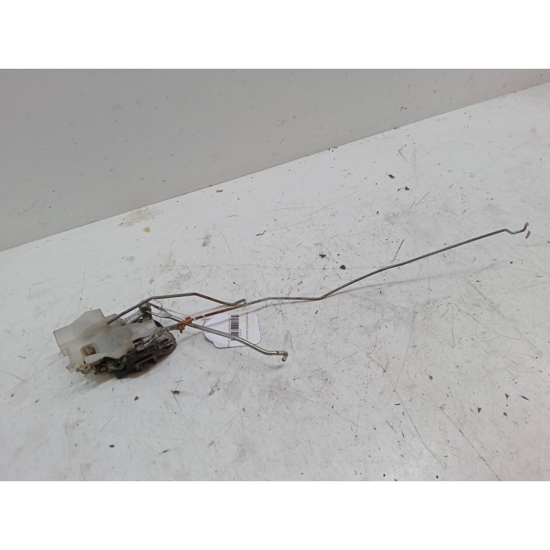 Recambio de cerradura puerta delantera derecha para toyota corolla station wagon (_e10_) 1.3 xli (ee101_) referencia OEM IAM   