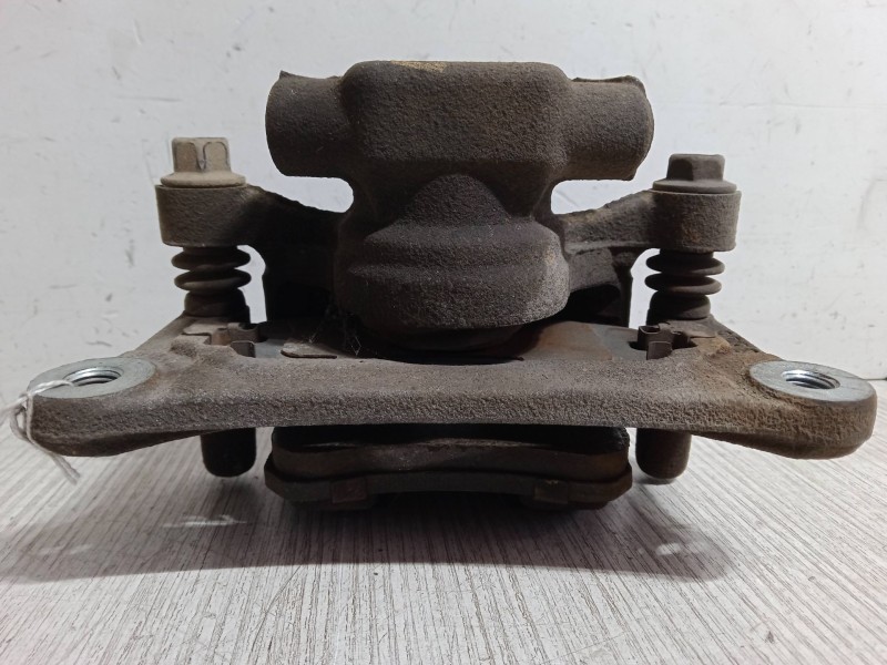 Recambio de pinza freno trasera derecha para citroën c-crosser (vu_, vv_) 2.2 hdi referencia OEM IAM   