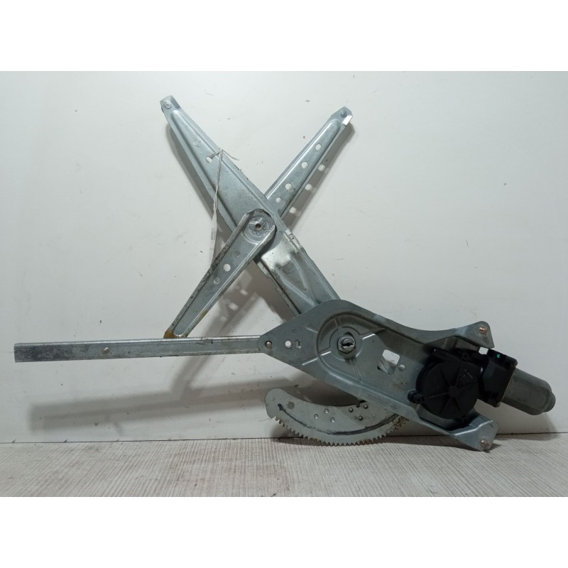 Recambio de elevalunas electrico delantero derecho para renault kangoo (kc0/1_) 1.5 dci (kc07) referencia OEM IAM 400664T7  