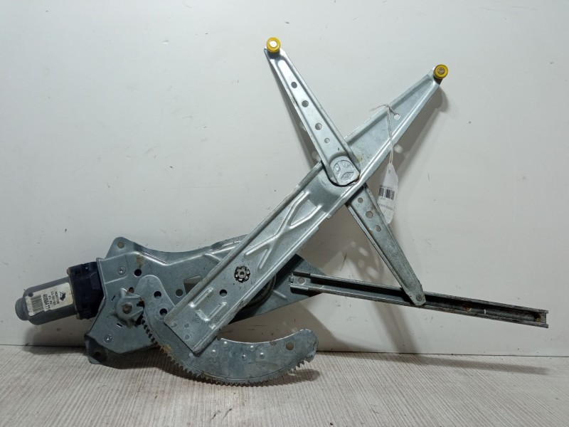 Recambio de elevalunas electrico delantero derecho para renault kangoo (kc0/1_) 1.5 dci (kc07) referencia OEM IAM 400664T7  